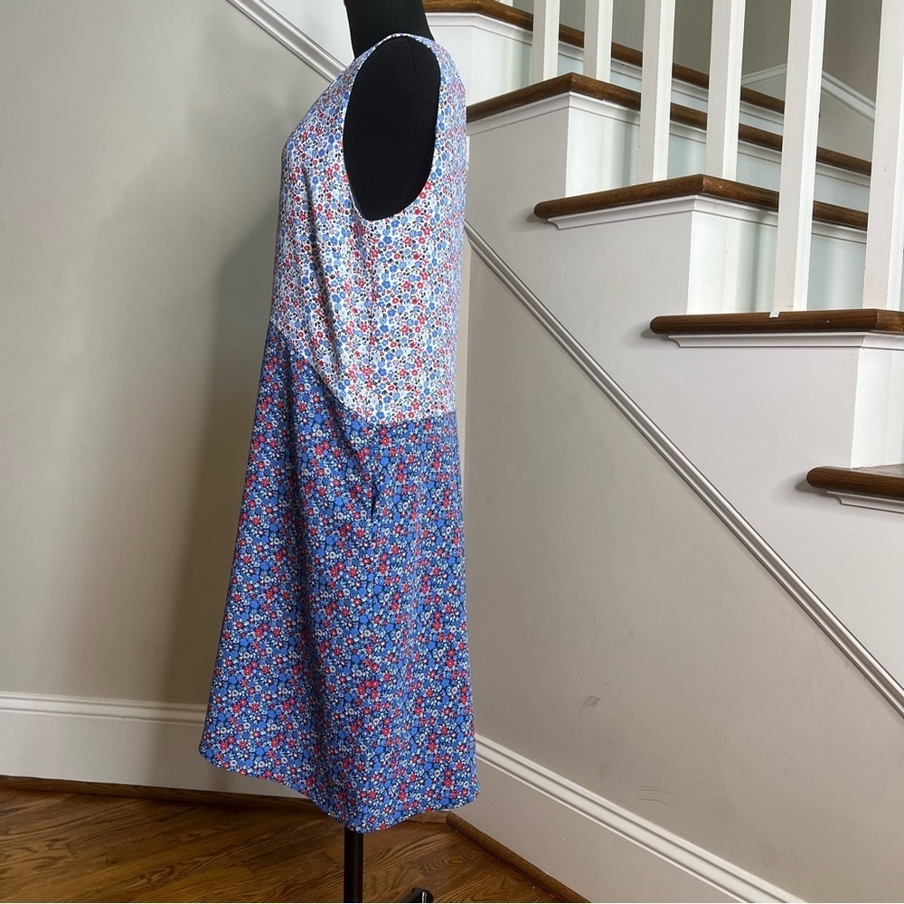 Tommy Hilfiger Blue, Red & White Floral Midi Dress - Picture 7 of 9